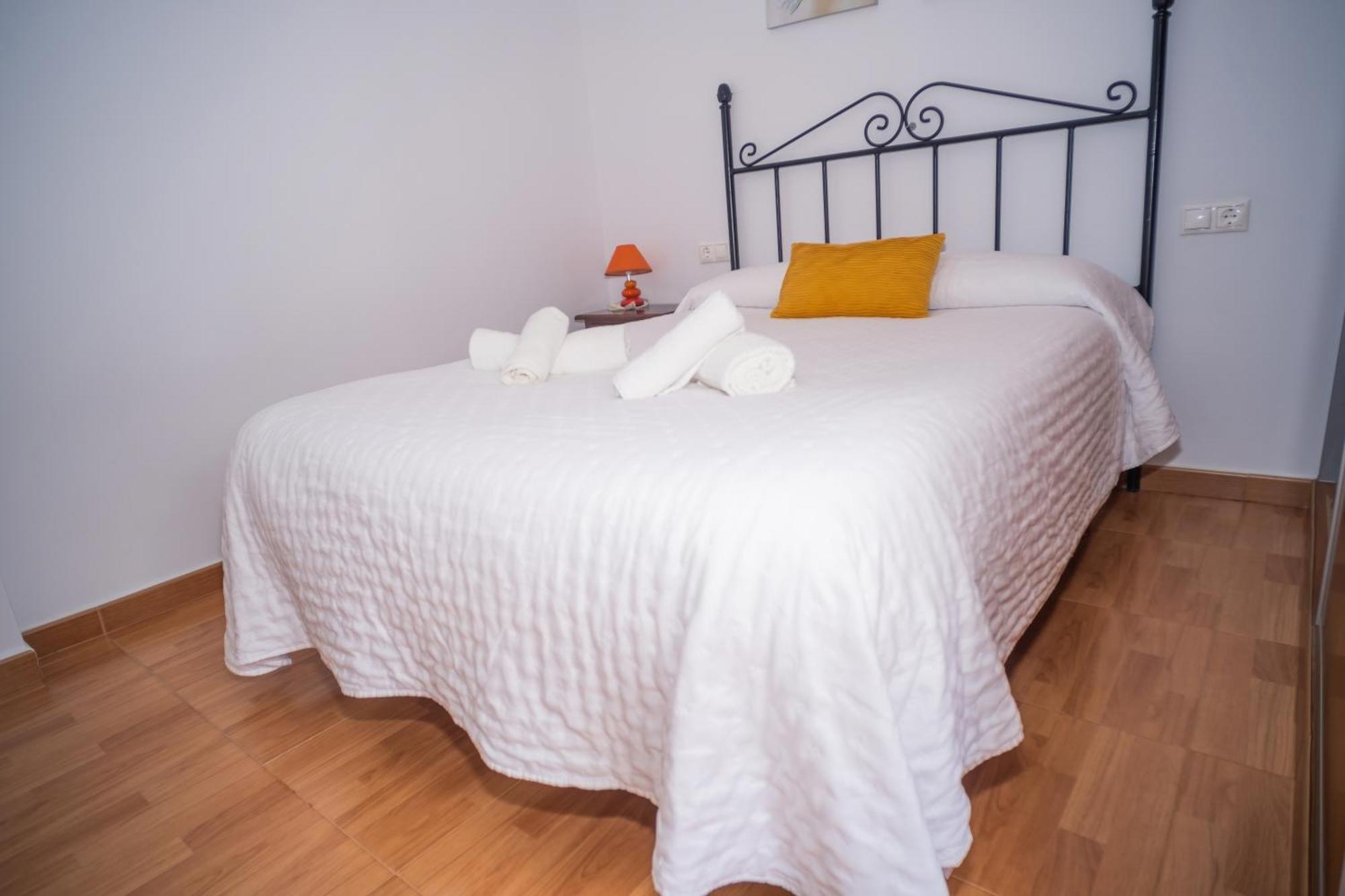 Apartamentos Tranquilos Conil Facil Aparcamiento Conil De La Frontera Esterno foto