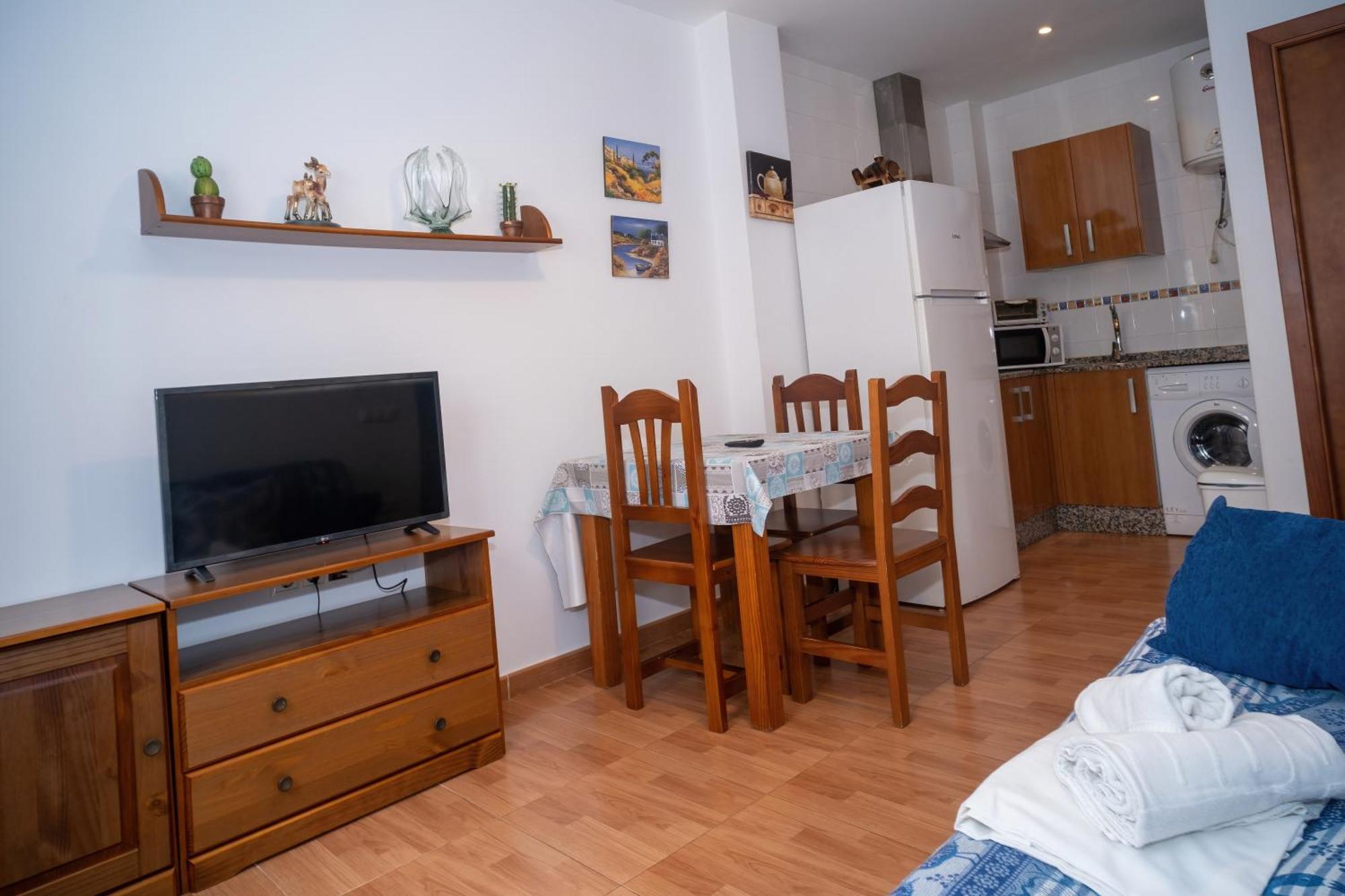 Apartamentos Tranquilos Conil Facil Aparcamiento Conil De La Frontera Esterno foto