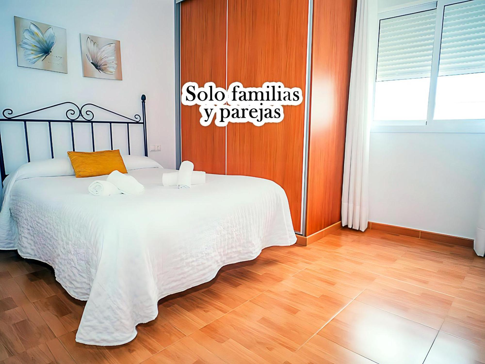 Apartamentos Tranquilos Conil Facil Aparcamiento Conil De La Frontera Esterno foto