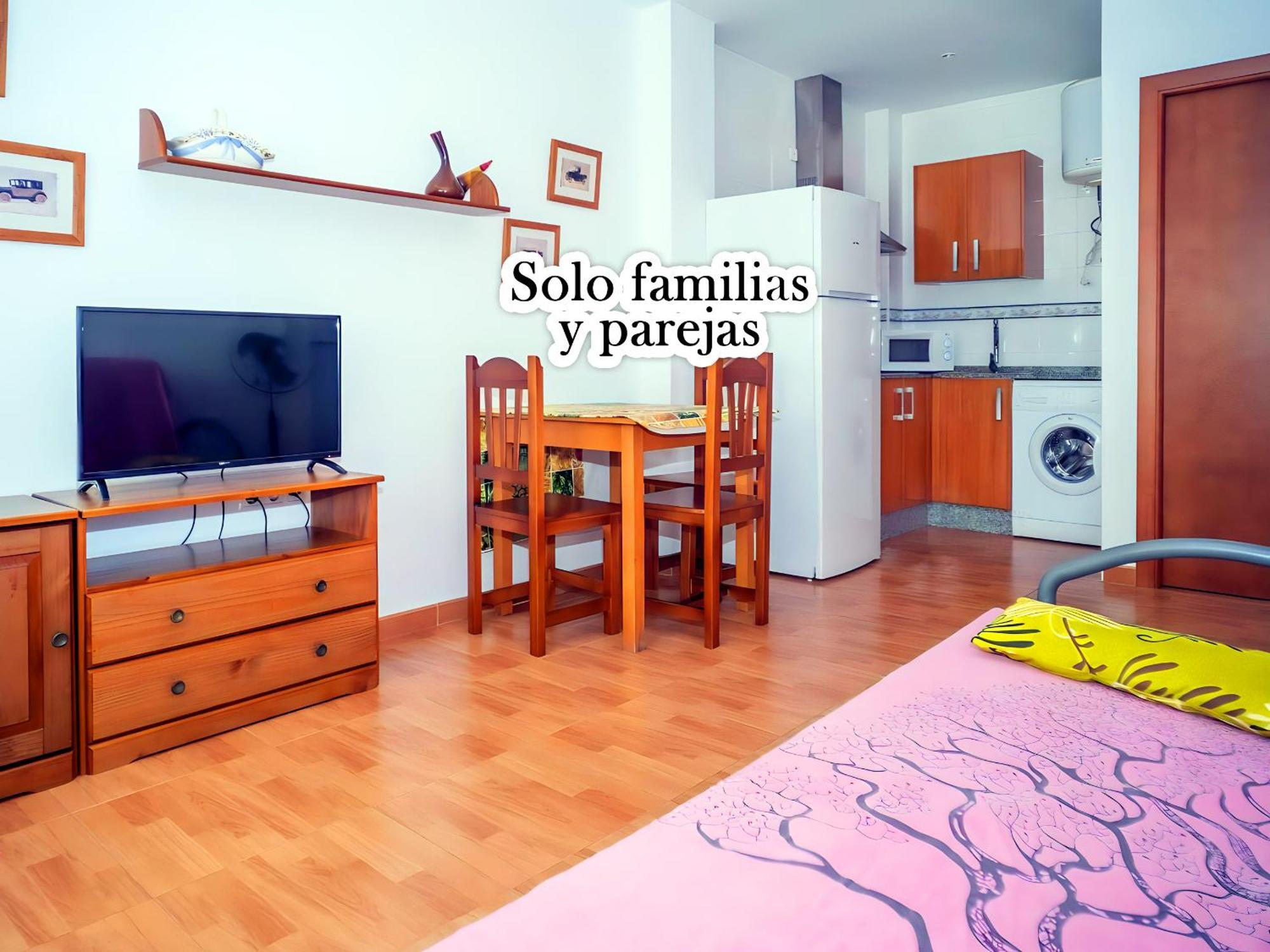 Apartamentos Tranquilos Conil Facil Aparcamiento Conil De La Frontera Esterno foto